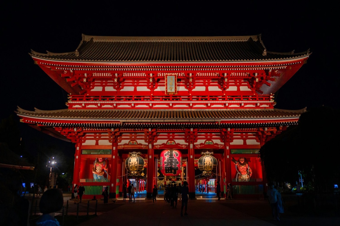 La porta Hozomon del tempio Senso-ji ad Asakusa
