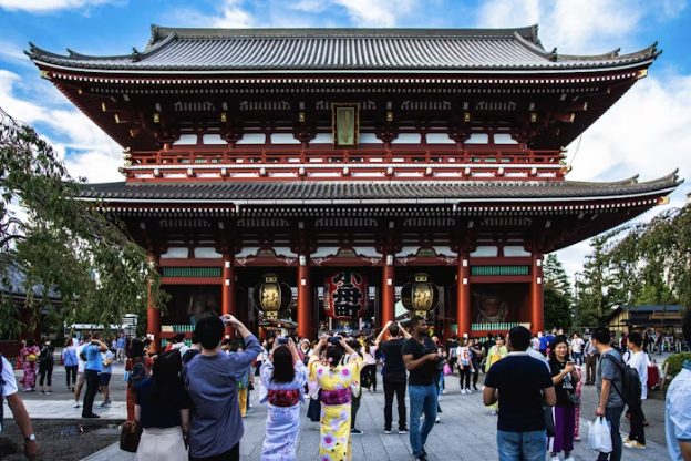 La porta Hozomon del tempio Senso-ji ad Asakusa